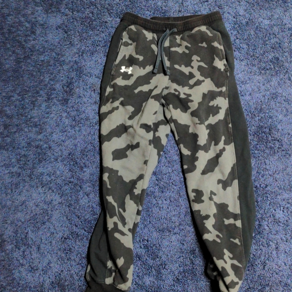 Under armor camouflage joggers